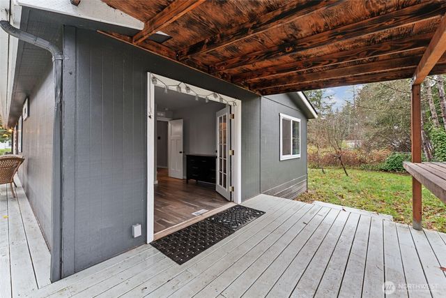 19907 68th Avenue E, Spanaway, WA 98387