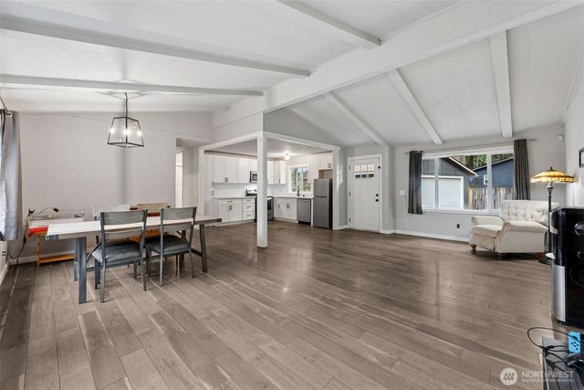 19907 68th Avenue E, Spanaway, WA 98387