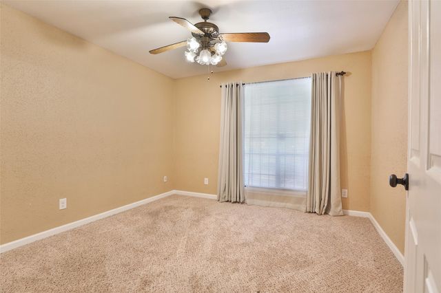 5005 Georgi Lane 84, Houston, TX 77092