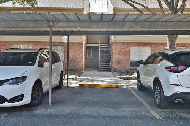 5005 Georgi Lane 84, Houston, TX 77092