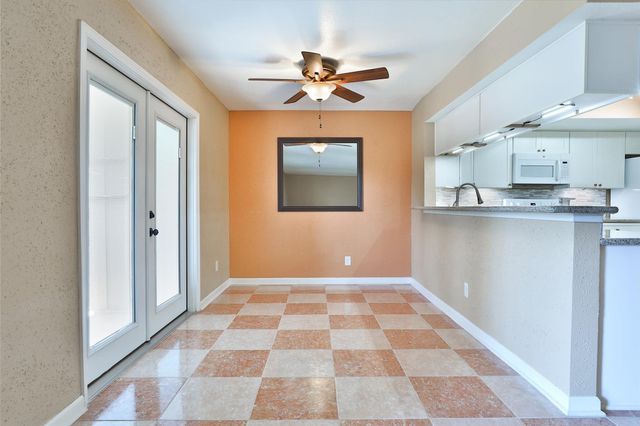 5005 Georgi Lane 84, Houston, TX 77092