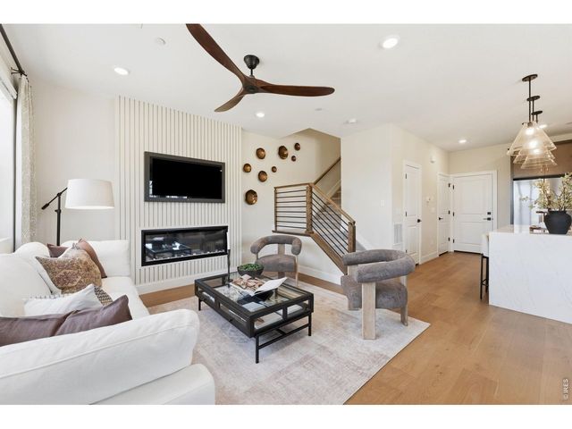 996 Nettle Ln, Fort Collins, CO 80524