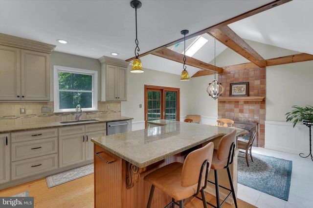203 S ESTHER LN, Yardley, PA 19067