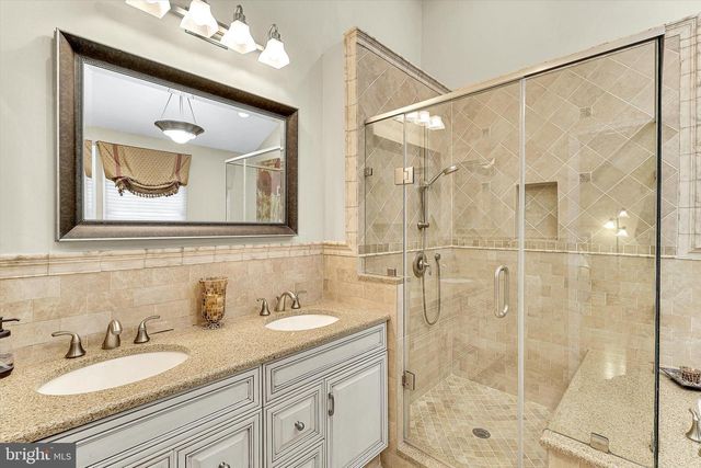 203 S ESTHER LN, Yardley, PA 19067