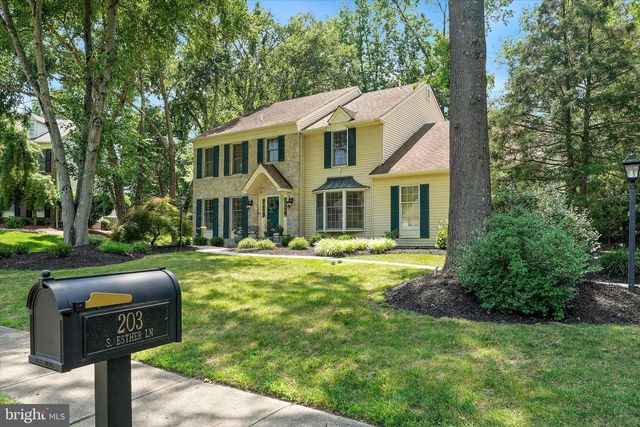 203 S ESTHER LN, Yardley, PA 19067