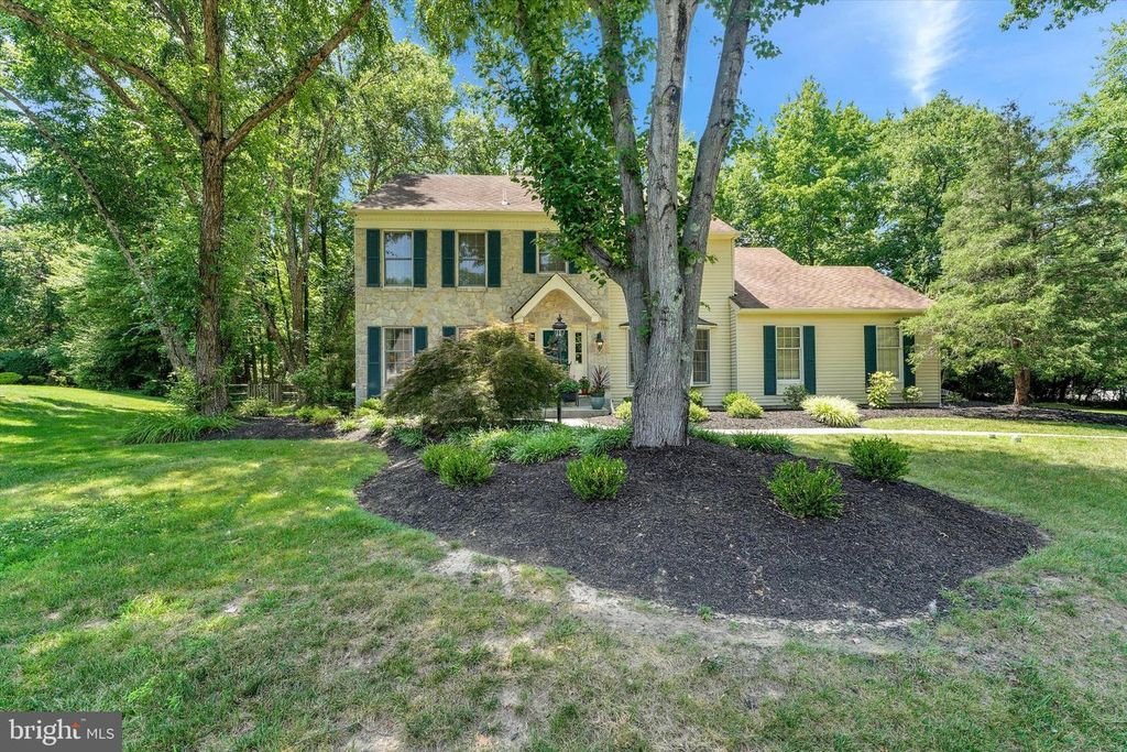 203 S ESTHER LN, Yardley, PA 19067