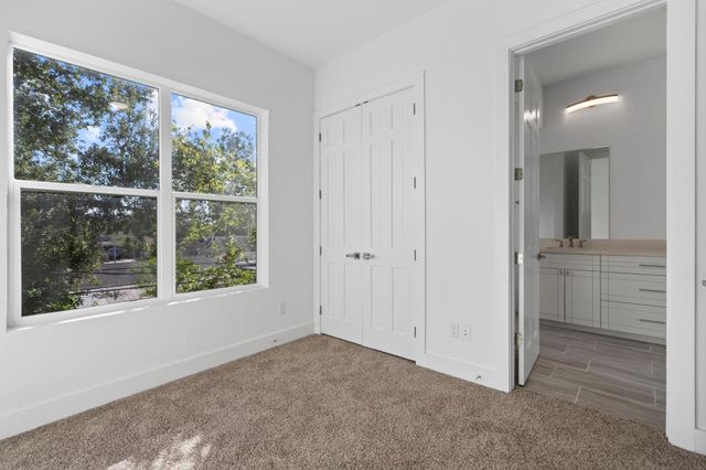 2022 Thonig Road A, Houston, TX 77055