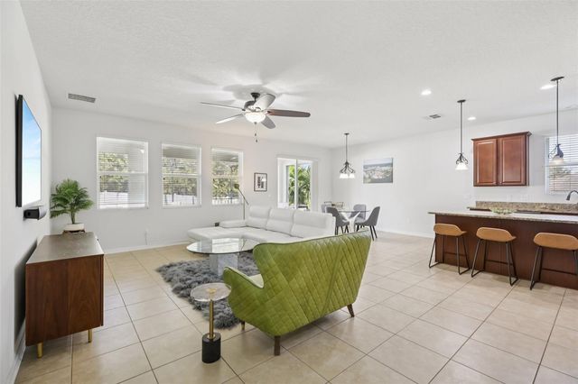 3207 ZANDER DRIVE, Grand Island, FL 32735