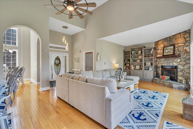 1892 Morewood RD, Hardy, VA 24101