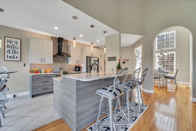 1892 Morewood RD, Hardy, VA 24101