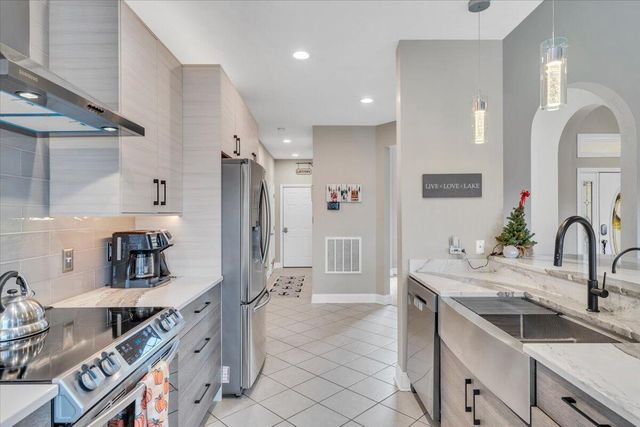 1892 Morewood RD, Hardy, VA 24101