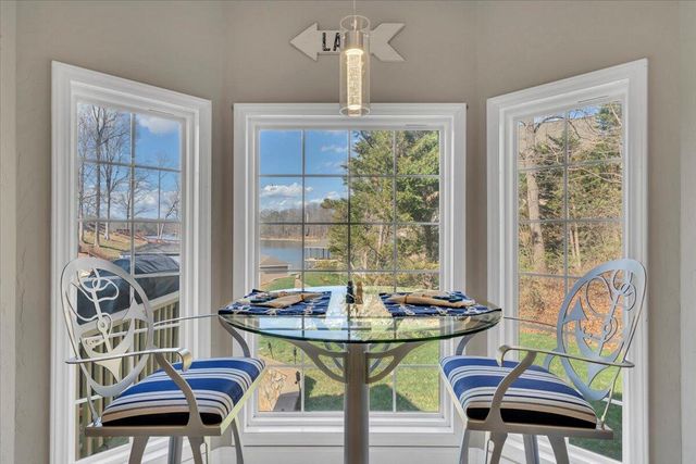 1892 Morewood RD, Hardy, VA 24101