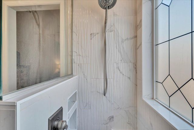 1892 Morewood RD, Hardy, VA 24101