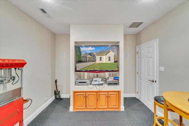 1892 Morewood RD, Hardy, VA 24101