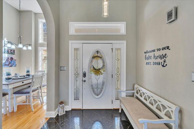 1892 Morewood RD, Hardy, VA 24101