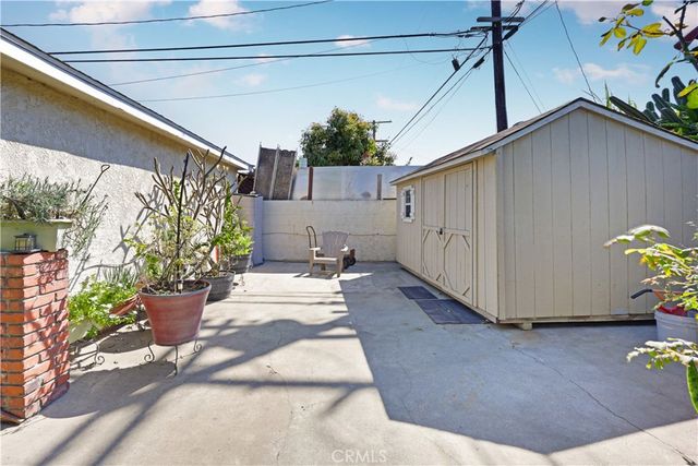 8444 Albia, Downey, CA 90242