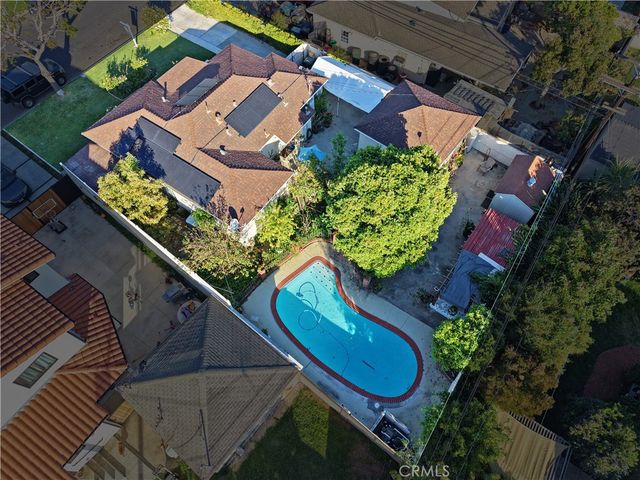 8444 Albia, Downey, CA 90242