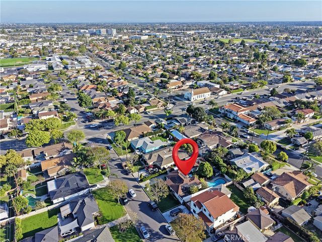 8444 Albia, Downey, CA 90242