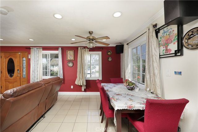 8444 Albia, Downey, CA 90242