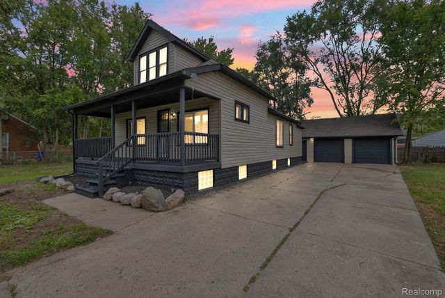 7686 Warwick Street, Detroit, MI 48228