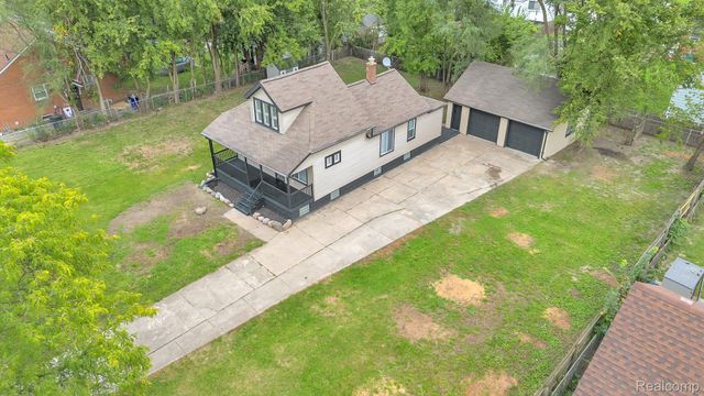 7686 Warwick Street, Detroit, MI 48228