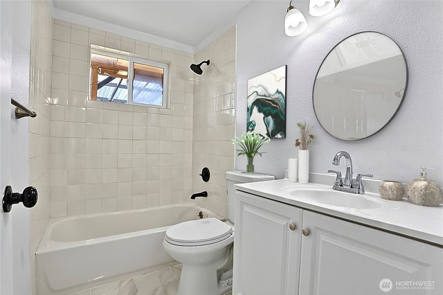 12318 114th Avenue E, Puyallup, WA 98374