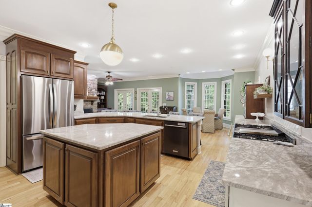 225 Ansonborough, Belton, SC 29627