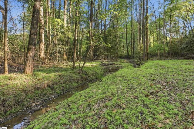 225 Ansonborough, Belton, SC 29627