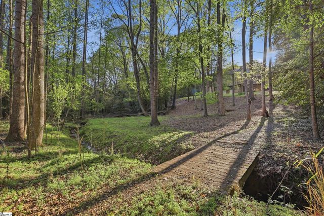 225 Ansonborough, Belton, SC 29627