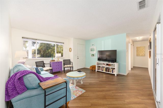 8987 SW 108TH PLACE, Ocala, FL 34481