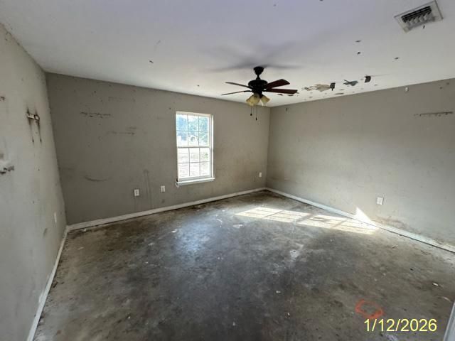 9030 Deer Lane, Navarre, FL 32566