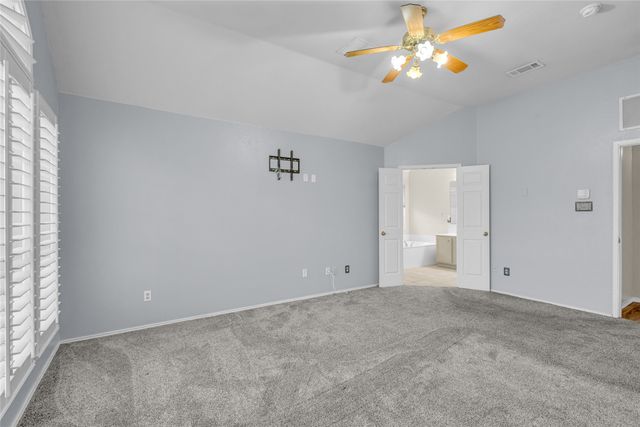 6911 Thunderbird Drive, Arlington, TX 76002