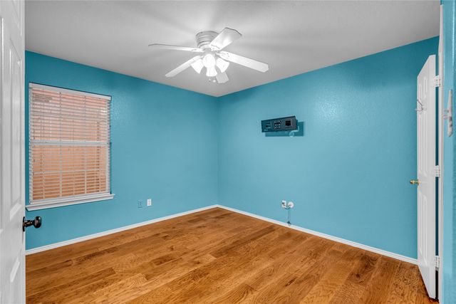 6911 Thunderbird Drive, Arlington, TX 76002