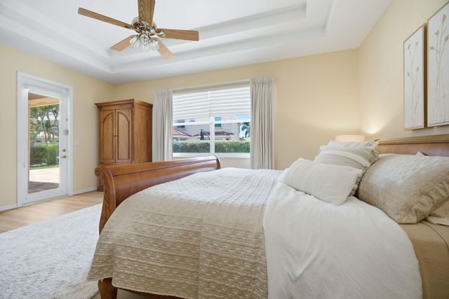 6018 NW 56th Circle NW, Coral Springs, FL 33067