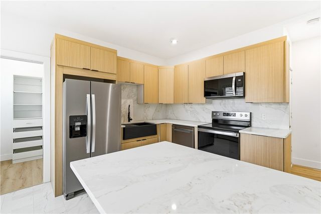 170 Broadway A, Providence, RI 02903