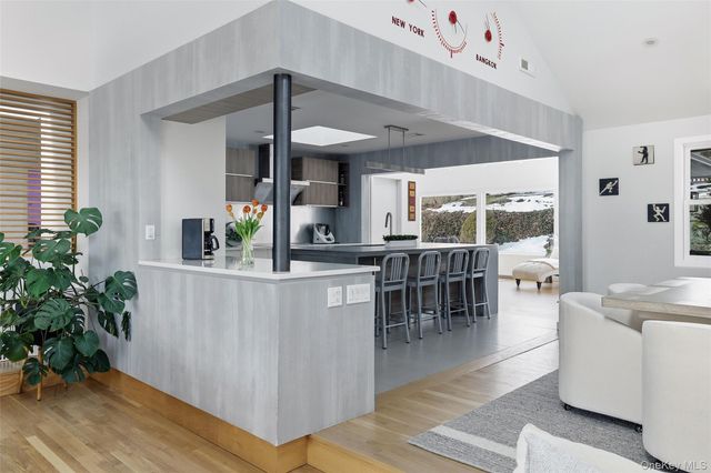 331 Old Colony Road, Hartsdale, NY 10530