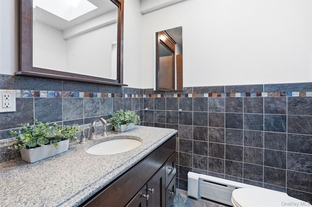 331 Old Colony Road, Hartsdale, NY 10530