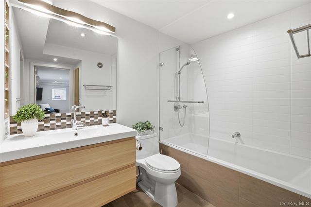 331 Old Colony Road, Hartsdale, NY 10530