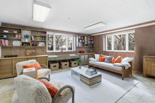 331 Old Colony Road, Hartsdale, NY 10530