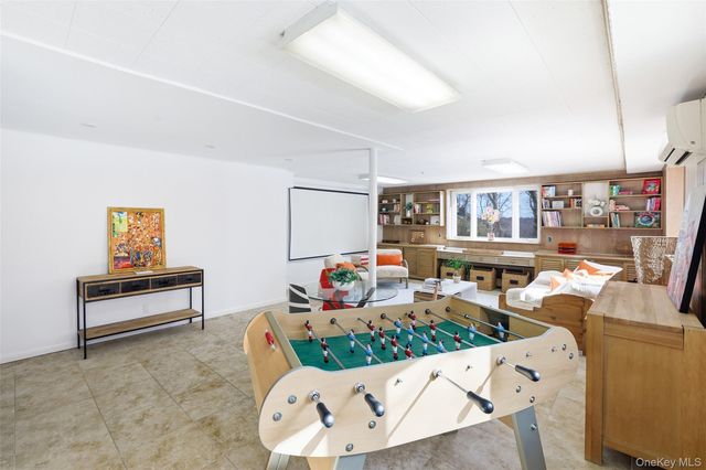 331 Old Colony Road, Hartsdale, NY 10530