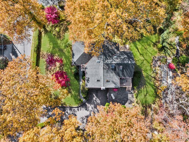 331 Old Colony Road, Hartsdale, NY 10530