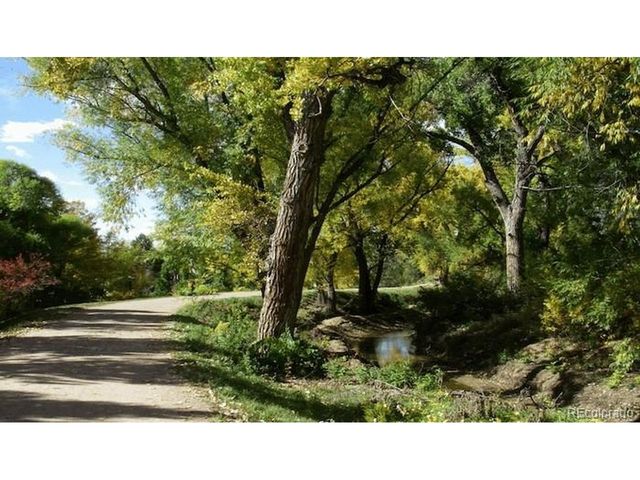 3148 E Maplewood Ave, Centennial, CO 80121