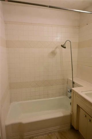 280 E Olive, Merced, CA 95340