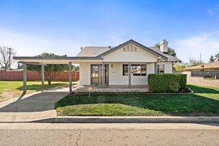5064 E Belmont Avenue, Fresno, CA 93727
