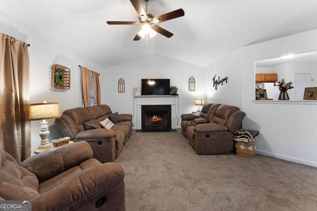 131 Benjamin Drive, Rockmart, GA 30153