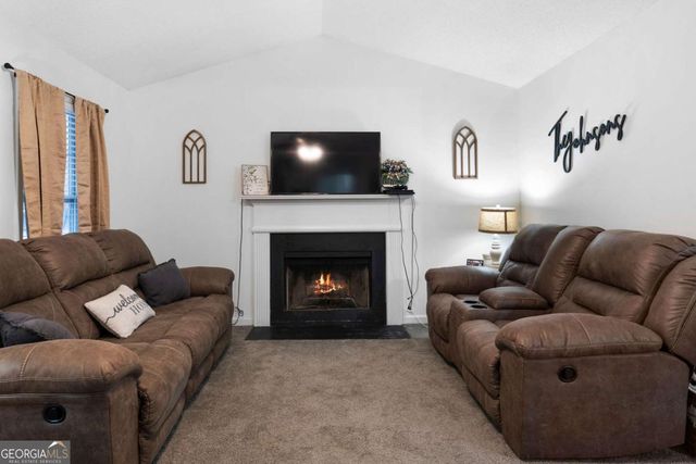 131 Benjamin Drive, Rockmart, GA 30153