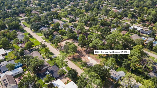 10302 Ivyridge Road, Houston, TX 77043