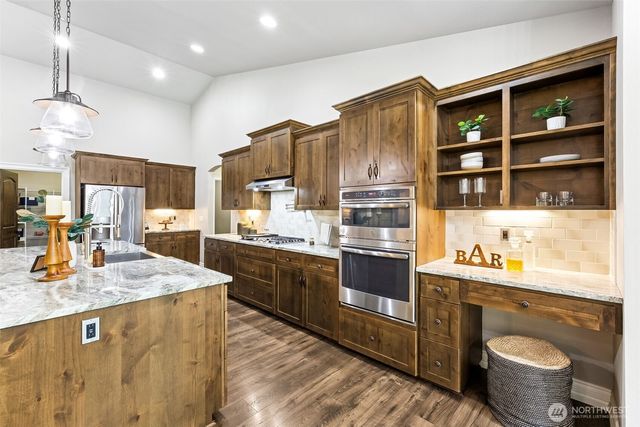 21726 Orting Kapowsin Highway E, Graham, WA 98338