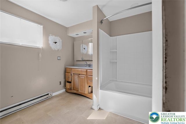 3730 John Street, Upper Milford Twp, PA 18049