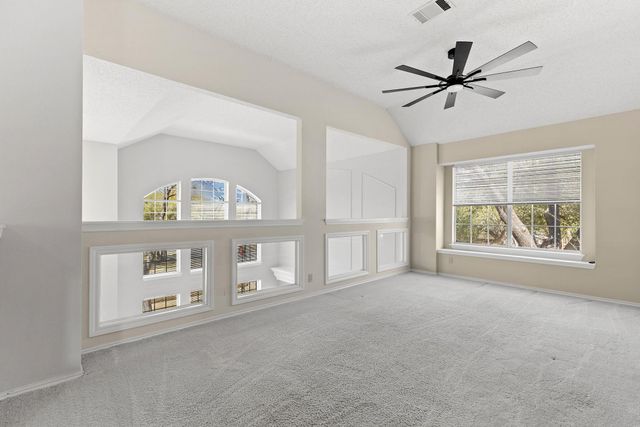 1300 Roadrunner DR, Cedar Park, TX 78613